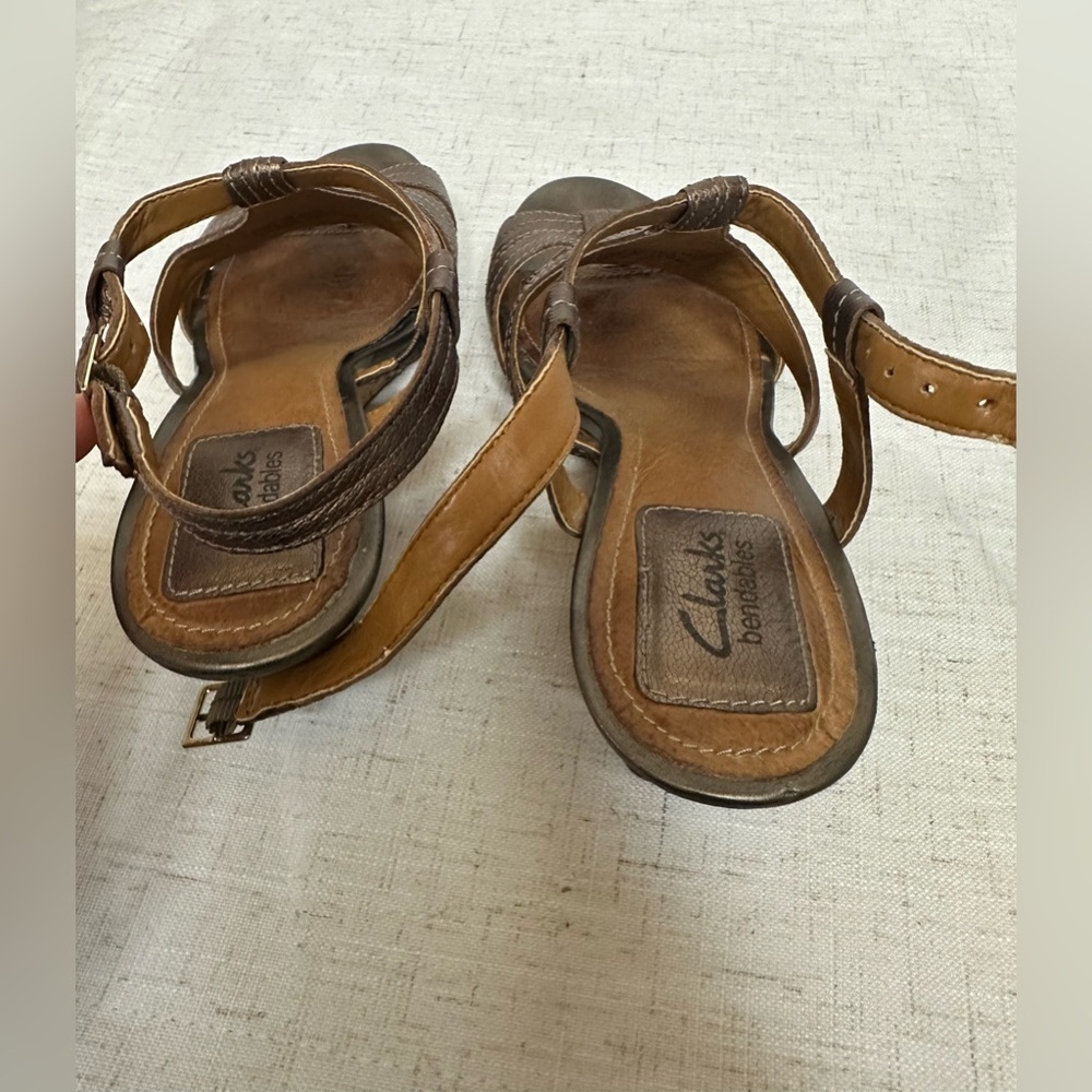Clarks Brown Sandals Strappy Medium Heel 🌴☀️ - Picture 11 of 12
